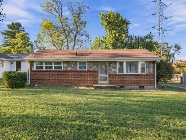 1429 McGavock Pike, Nashville, TN 37216