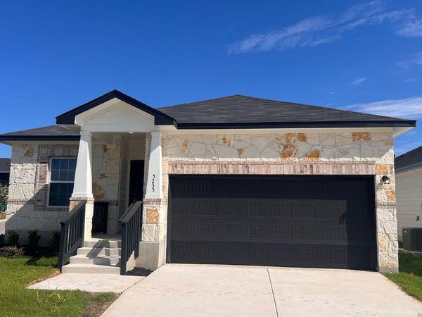 5235 OLENE FLTS, Von Ormy, TX 78073
