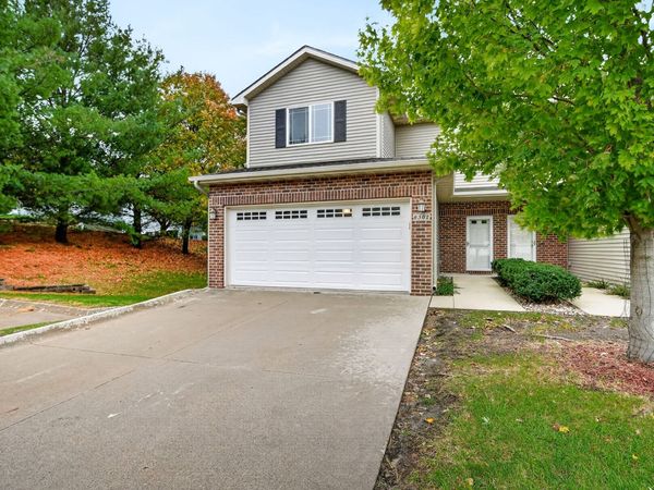 8302 Wilden Drive, Urbandale, IA 50322