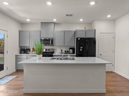 7397 Mountain Top Drive, Reno, NV 89506 Photo