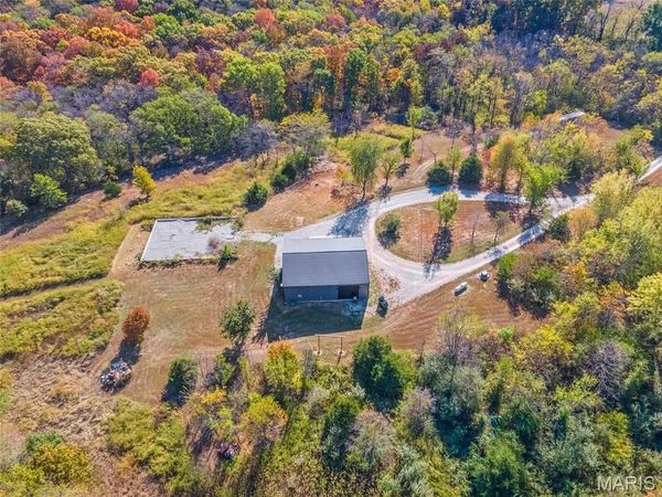 2 Whitetail Ridge Road, Eolia, MO 63344