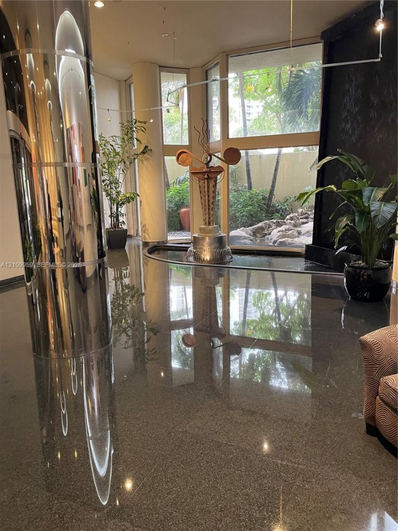 20191 E Country Club Dr, Unit 2601, Aventura, FL 33180 Photo