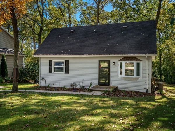 237 NE Rochester Road, POPLAR GROVE, IL 61065