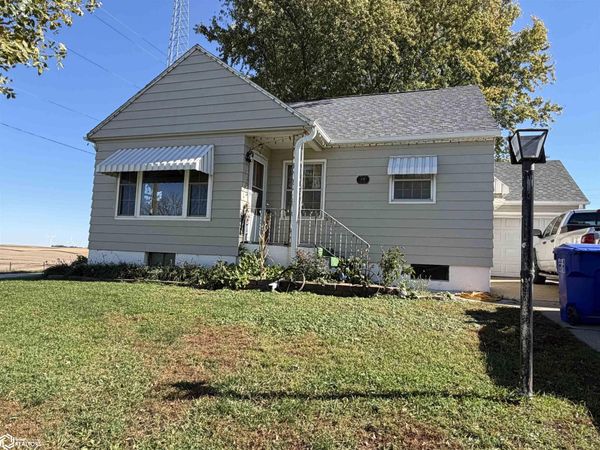 10 1st Street, Schleswig, IA 51461