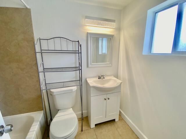 601 S Indian River Drive, Unit 9, Fort Pierce, FL 34950 Photo