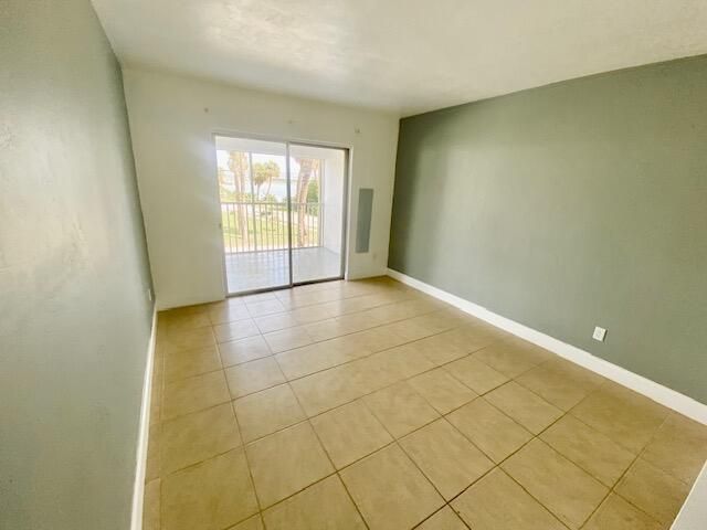 601 S Indian River Drive, Unit 9, Fort Pierce, FL 34950 Photo
