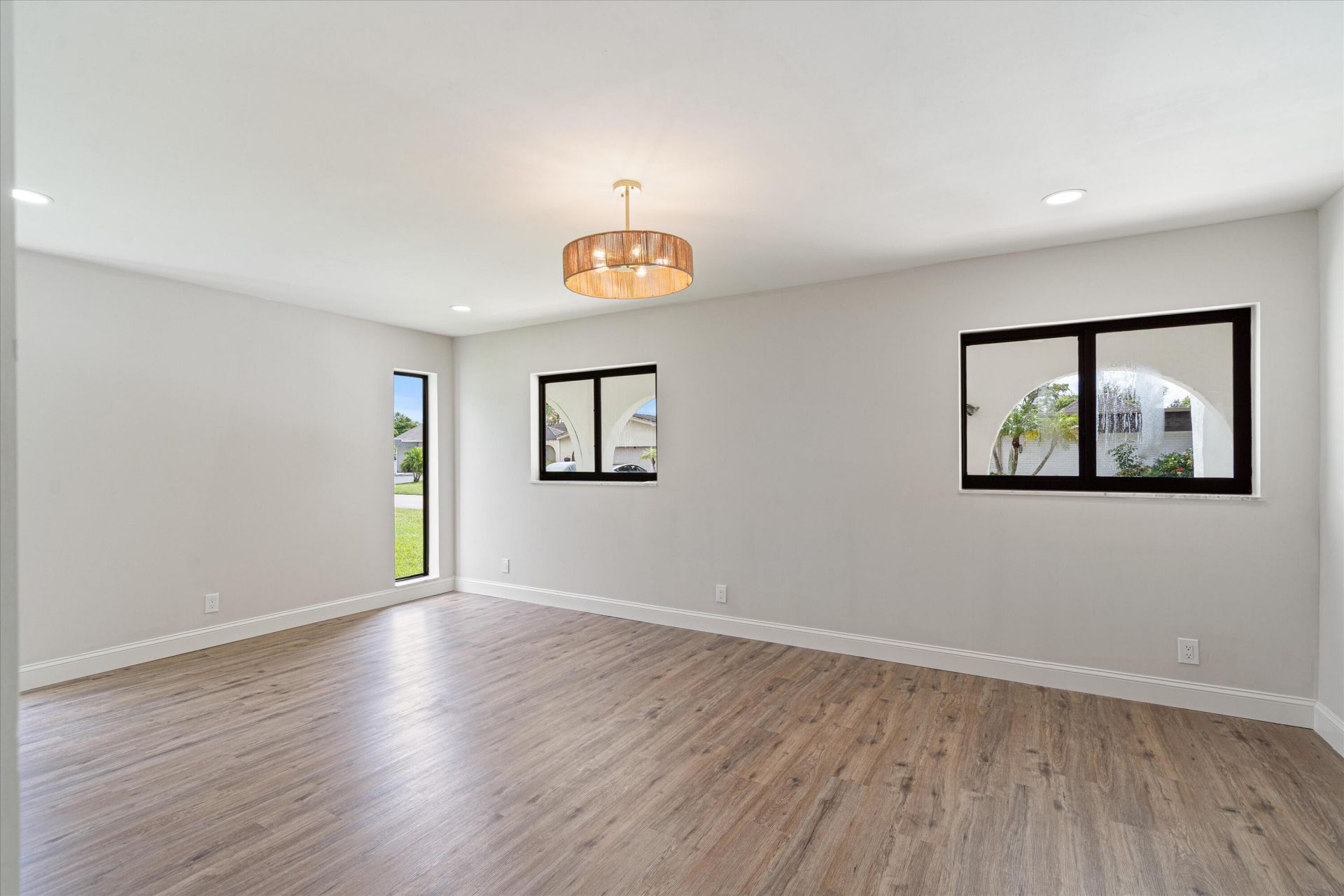 6111 White Oak Lane, Tamarac, FL 33319 Photo