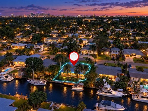2449 KEY LARGO Lane, Fort Lauderdale, FL 33312