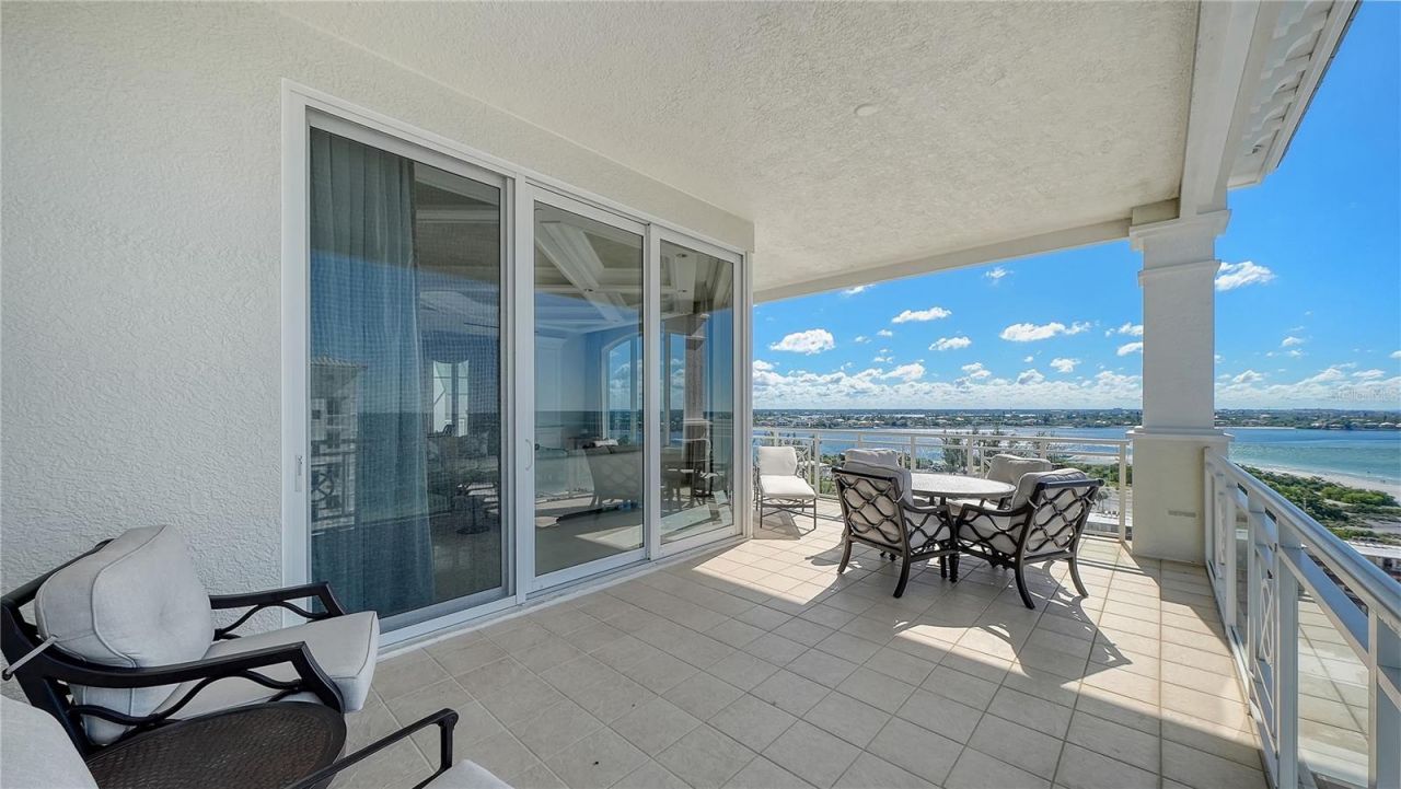 2050 Benjamin Franklin Drive, Unit PH1102, Sarasota, FL 34236 Photo