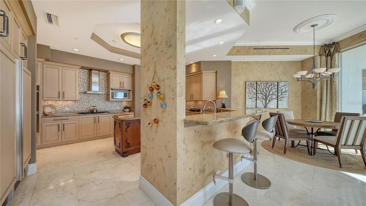 2050 Benjamin Franklin Drive, Unit PH1102, Sarasota, FL 34236 Photo