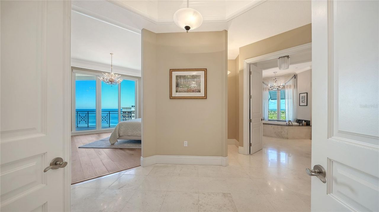 2050 Benjamin Franklin Drive, Unit PH1102, Sarasota, FL 34236 Photo