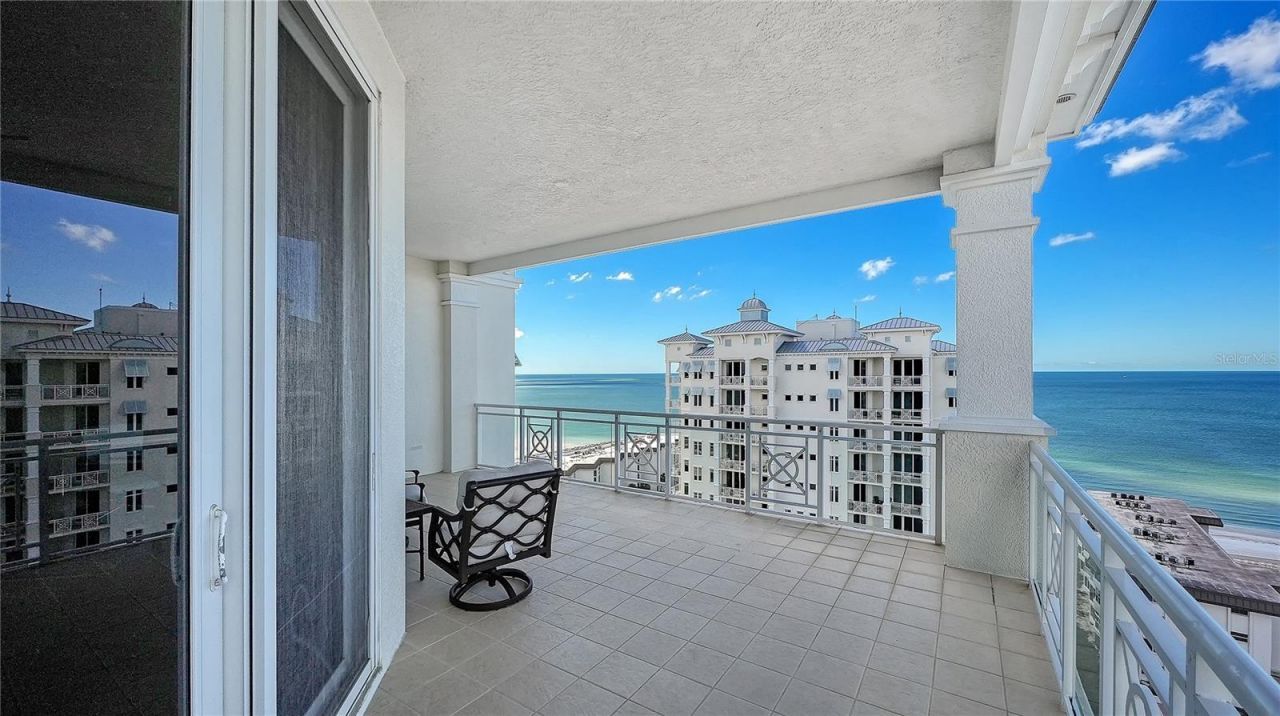 2050 Benjamin Franklin Drive, Unit PH1102, Sarasota, FL 34236 Photo