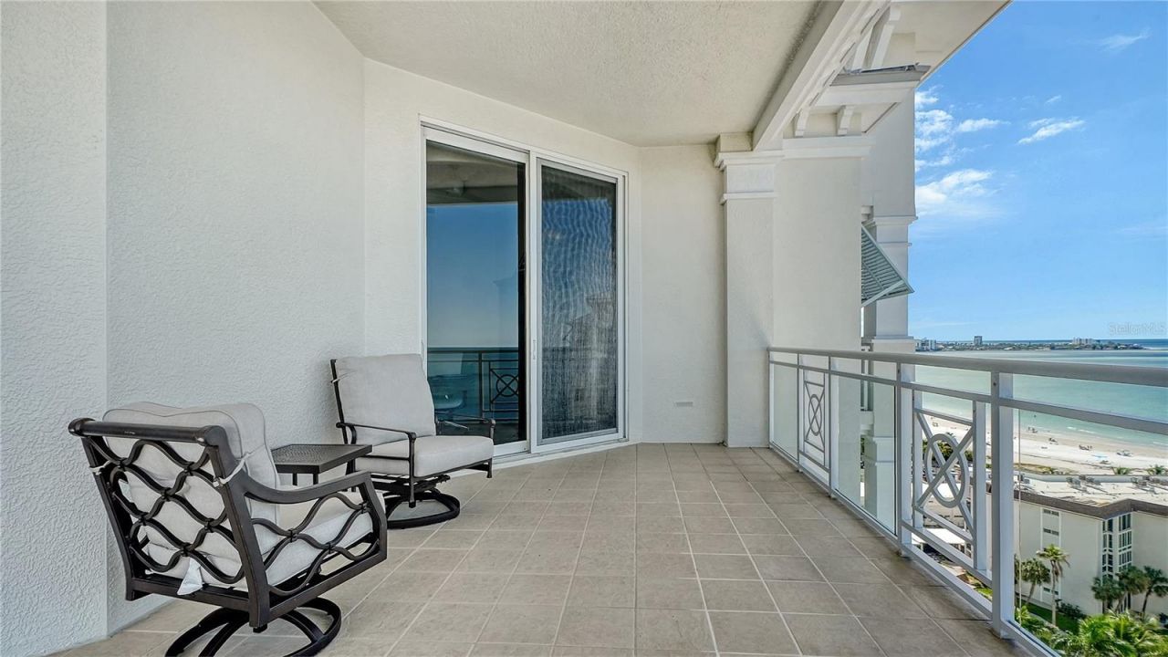 2050 Benjamin Franklin Drive, Unit PH1102, Sarasota, FL 34236 Photo