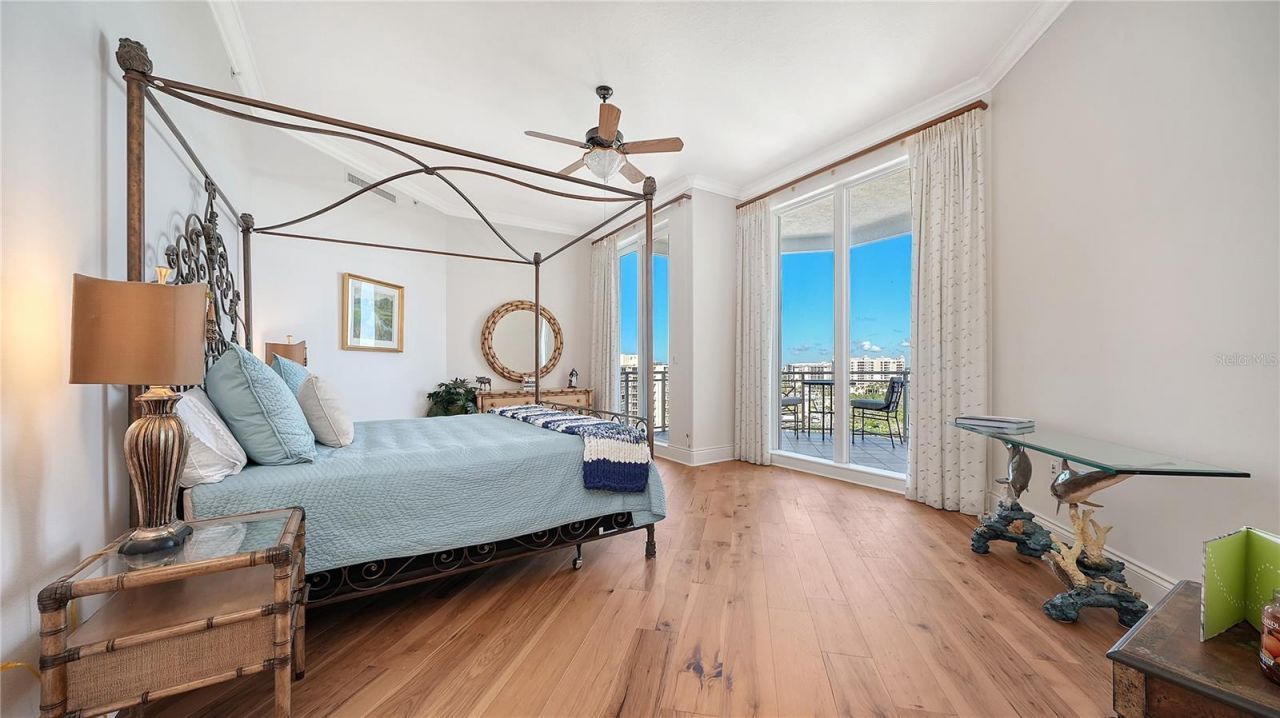 2050 Benjamin Franklin Drive, Unit PH1102, Sarasota, FL 34236 Photo