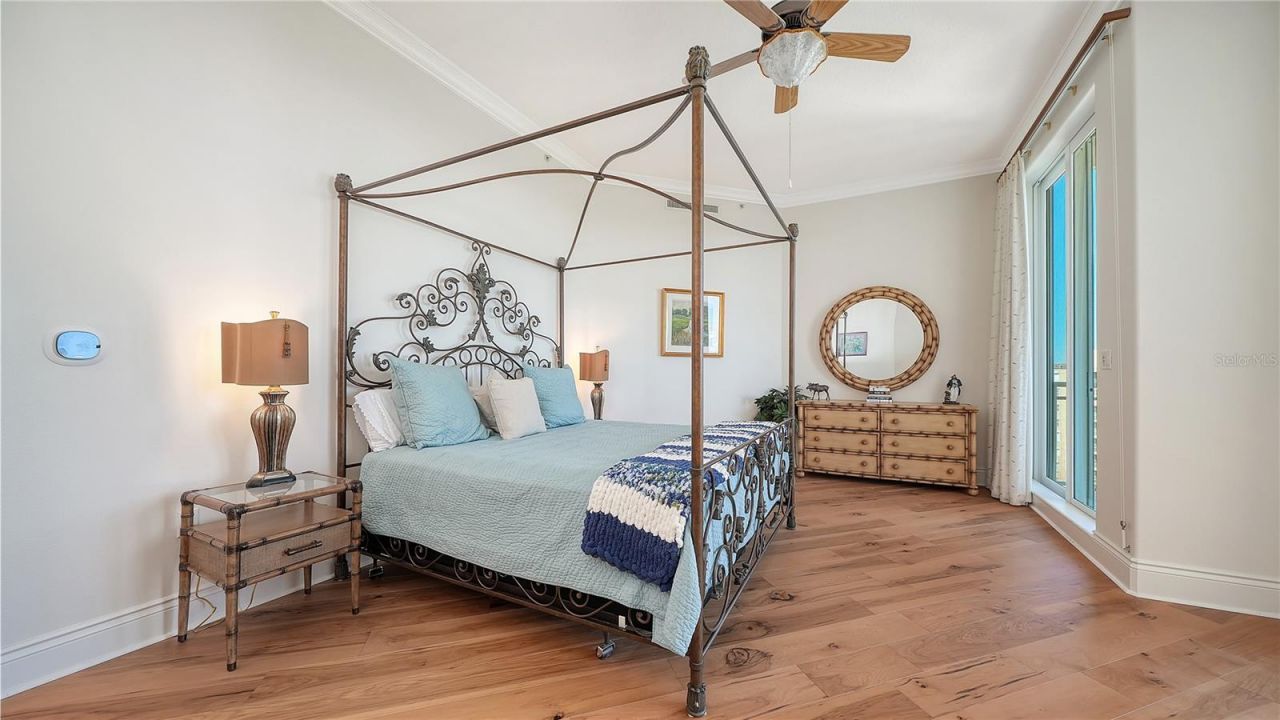 2050 Benjamin Franklin Drive, Unit PH1102, Sarasota, FL 34236 Photo