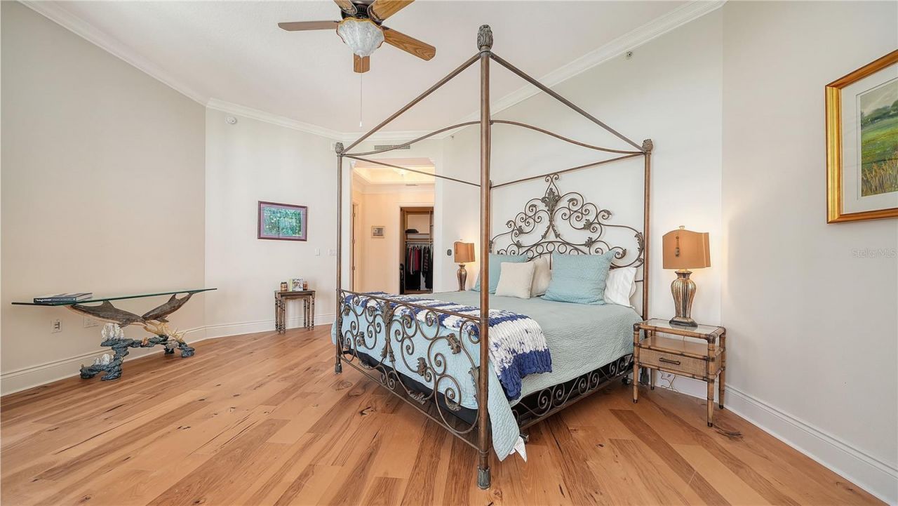 2050 Benjamin Franklin Drive, Unit PH1102, Sarasota, FL 34236 Photo