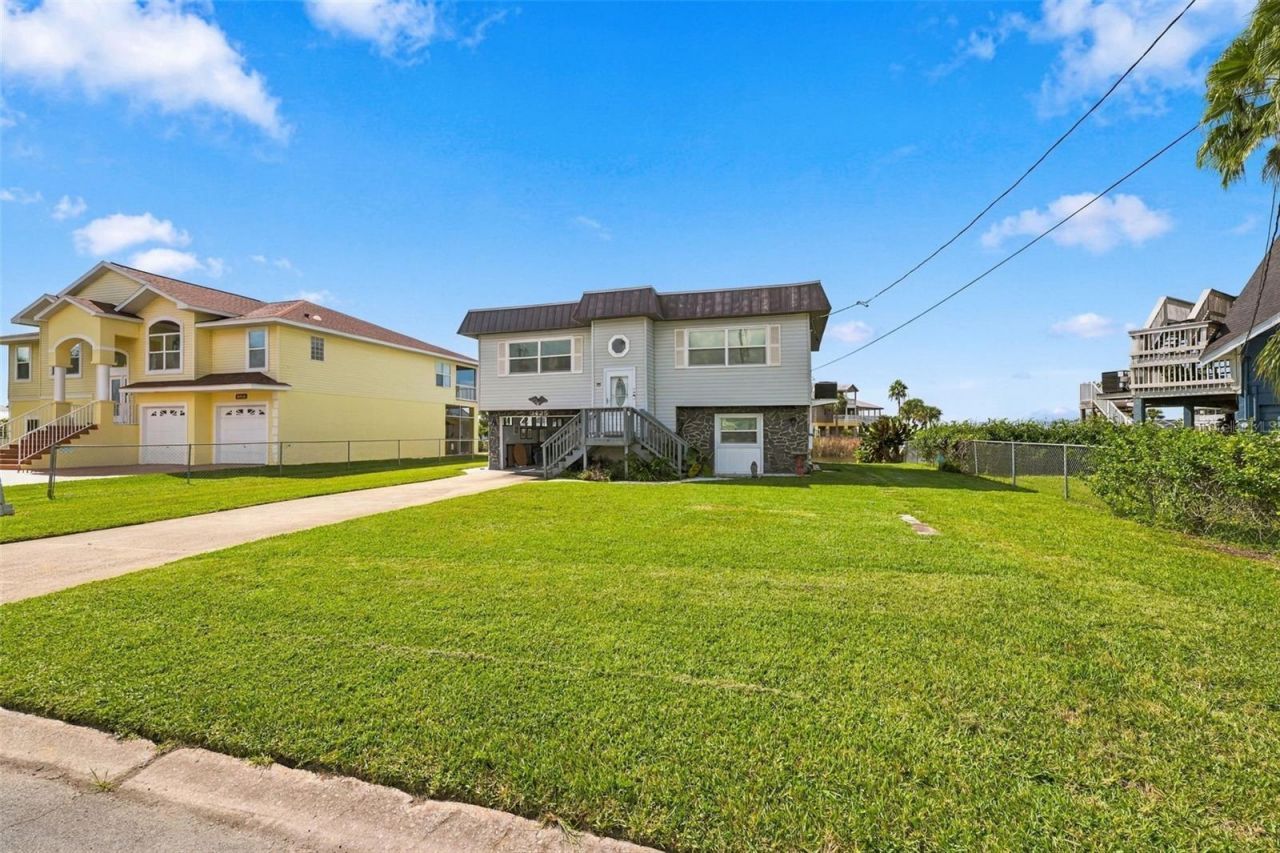 3425 Crape Myrtle Drive , Hernando Beach, FL 34607 Photo