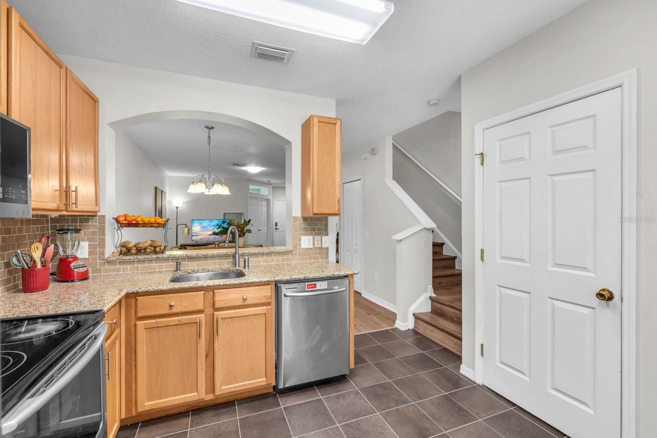 5819 Fishhawk Ridge Drive, Lithia, FL 33547 Photo