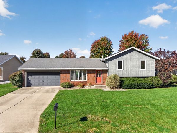 836 Thornberry Drive , Ottawa, IL 61350