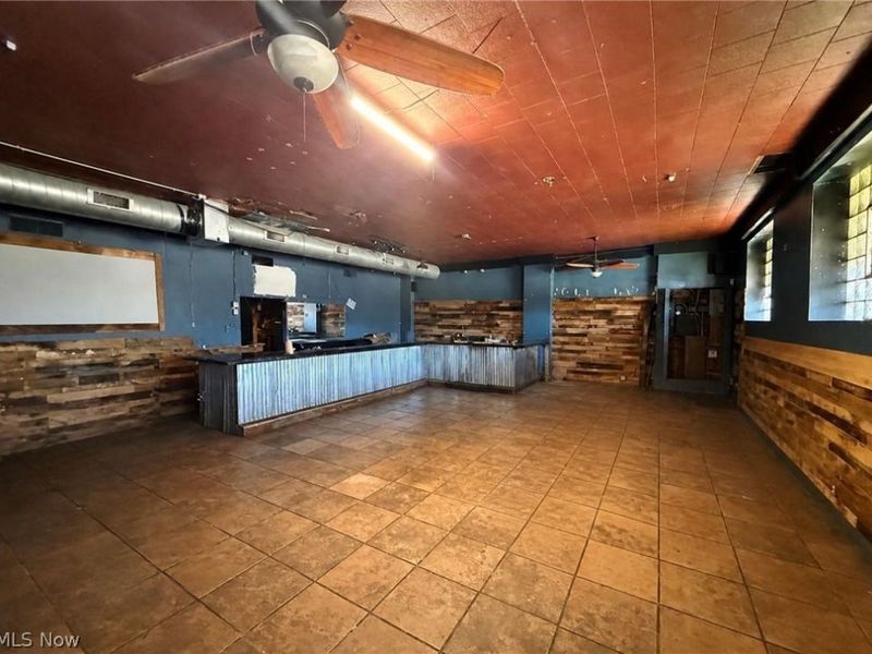 5388 Ridge Road, Parma, OH 44129 Photo 8