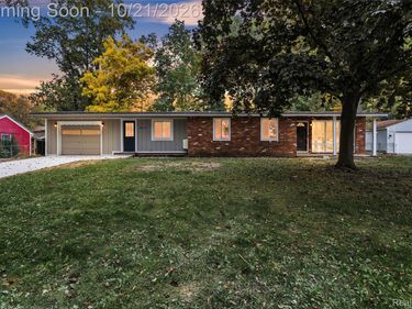 1339 Delta Road, Walled Lake, Mi 48390
