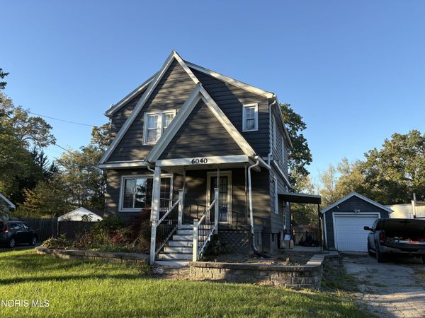 6040 Hill Avenue, Toledo, OH 43615