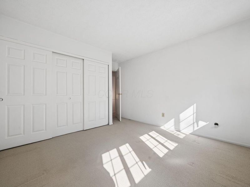 225 Saint Pierre Street, Worthington, OH 43085 Photo 41
