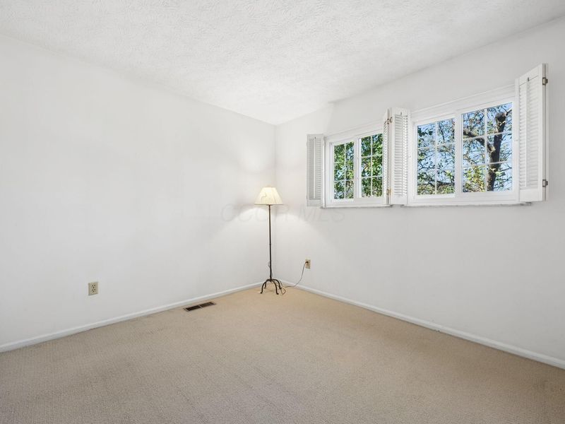 225 Saint Pierre Street, Worthington, OH 43085 Photo 44