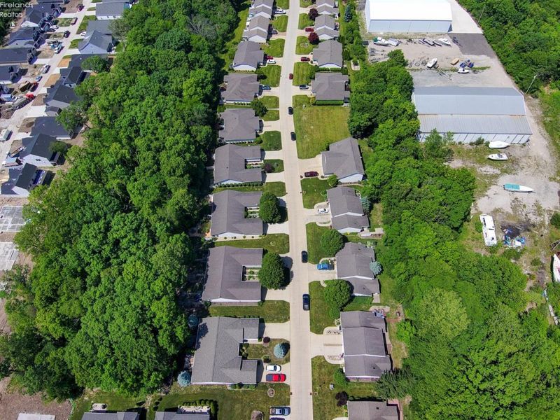 342 N Lighthouse Oval Drive, Unit 342, Marblehead, OH 43452 Photo 36