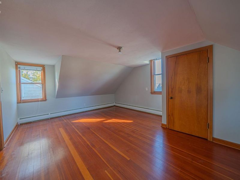 121 Broad Street, Oak Harbor, OH 43449 Photo 11