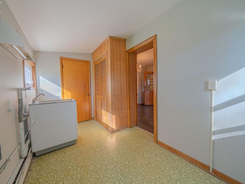 121 Broad Street, Oak Harbor, OH 43449 Photo 15