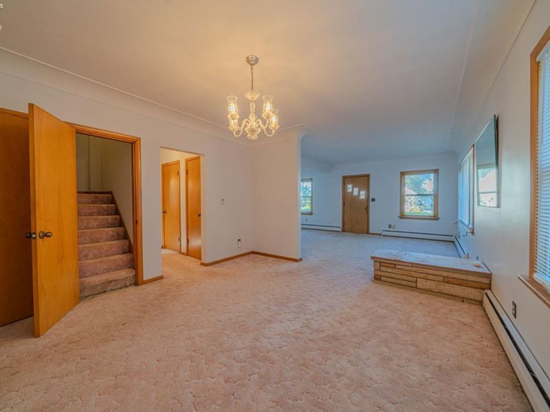 121 Broad Street, Oak Harbor, OH 43449 Photo 3