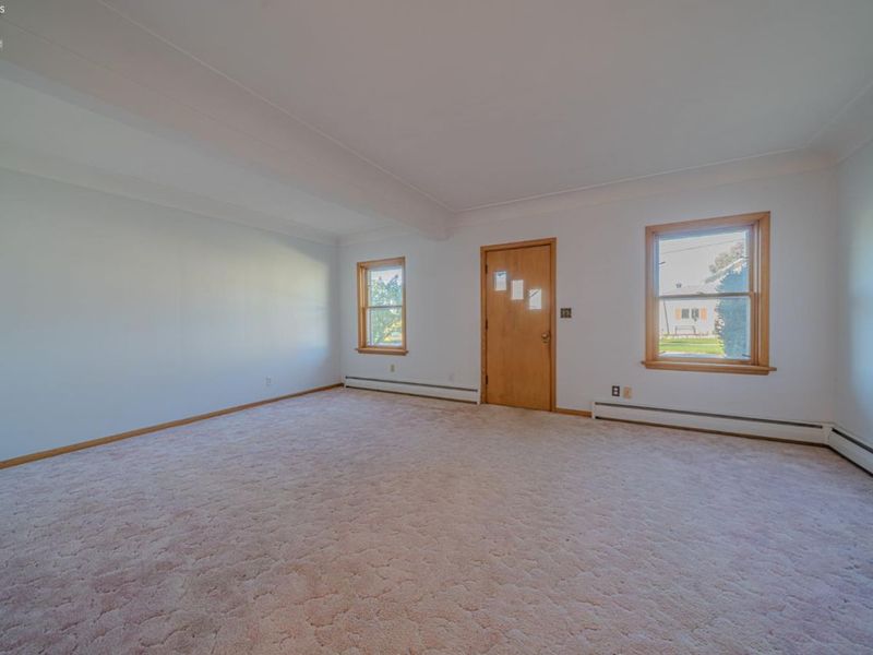 121 Broad Street, Oak Harbor, OH 43449 Photo 4