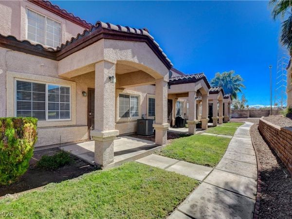 1925 Hodgenville Street , Unit 104, Las Vegas, NV 89106