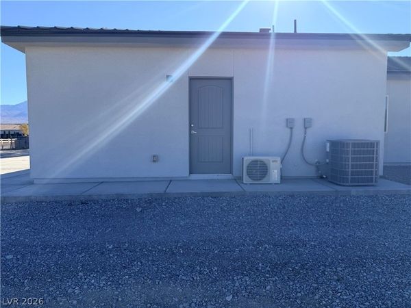 111 W Jarvis Unit B Road, Pahrump, NV 89060