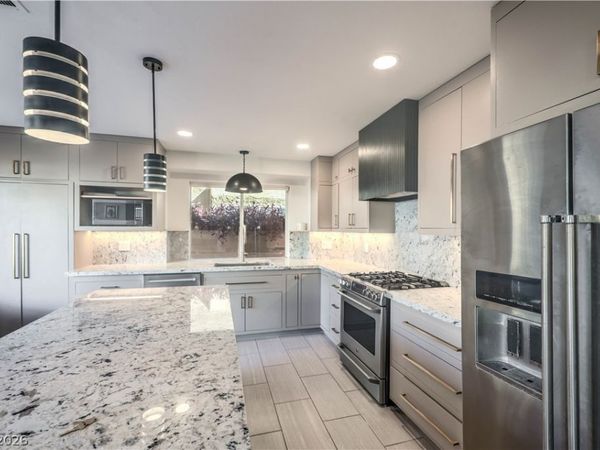 1729 Mexican Poppy Street, Las Vegas, NV 89128