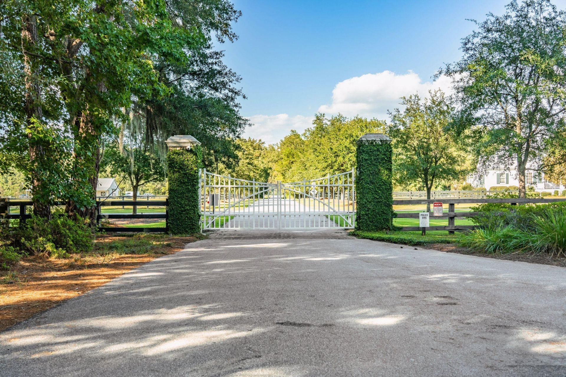 150 Bradley Pasture Way Photo 8