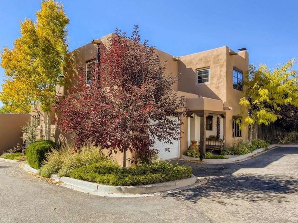 211 Rosario , Unit 13, Santa Fe, NM 87501