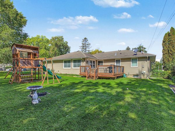 410 Thompson Avenue E, West Saint Paul, MN 55118