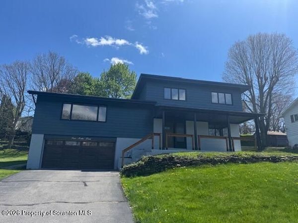 4 Leslie Drive , Scranton, PA 18505
