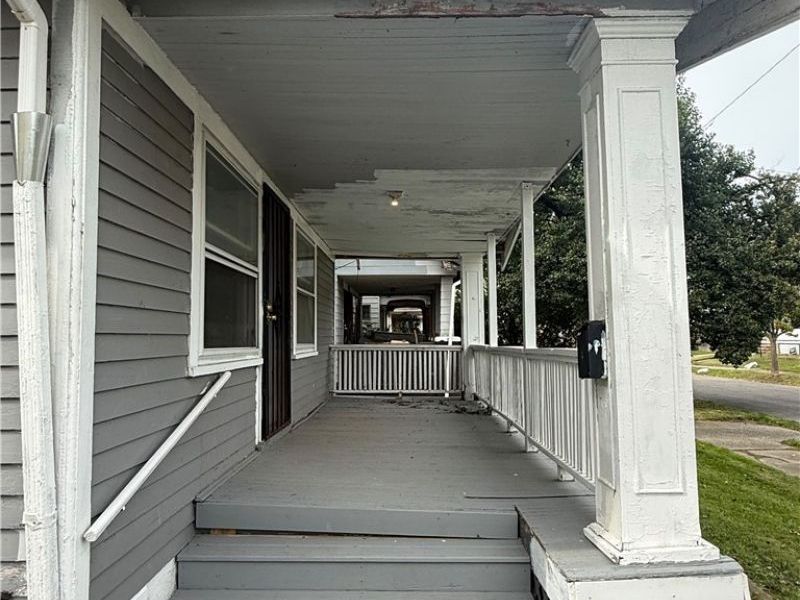 14612 Kingsford Avenue , Cleveland, OH 44128 Photo 3
