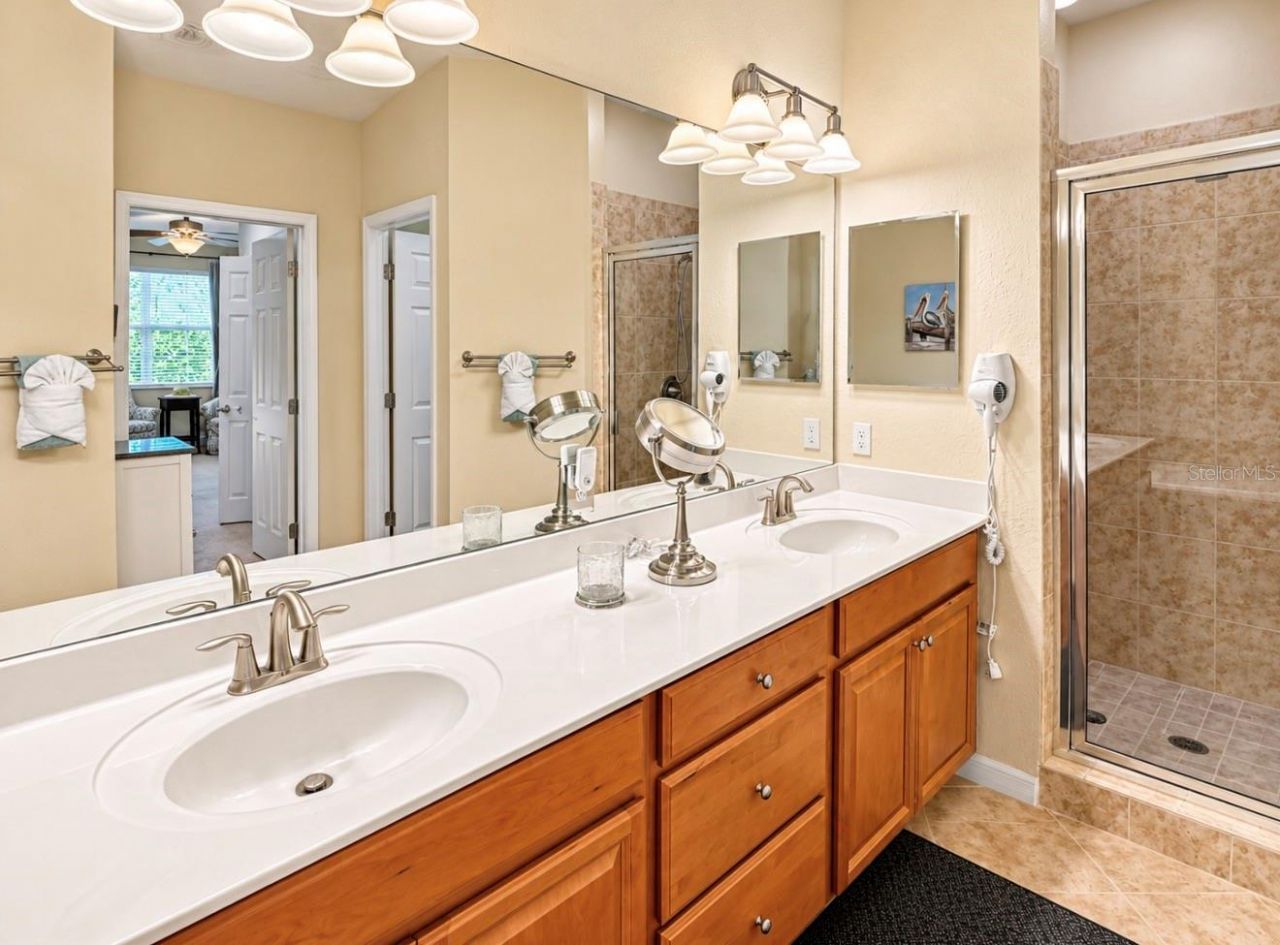 310 Winding Brook Lane, Unit 102, Bradenton, FL 34212 Photo