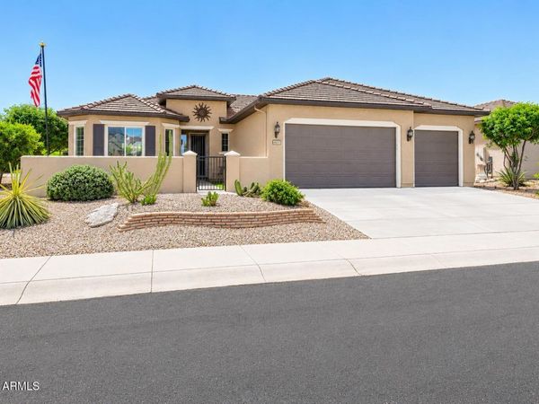 26657 W MOHAWK Lane, Buckeye, AZ 85396