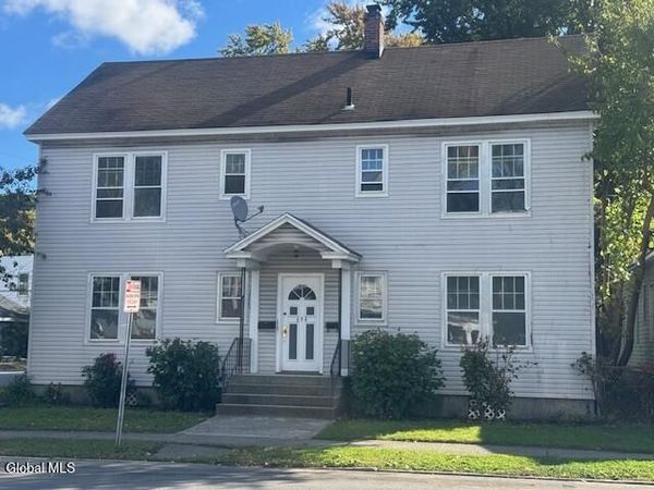 694 5th Avenue, Troy, NY 12182