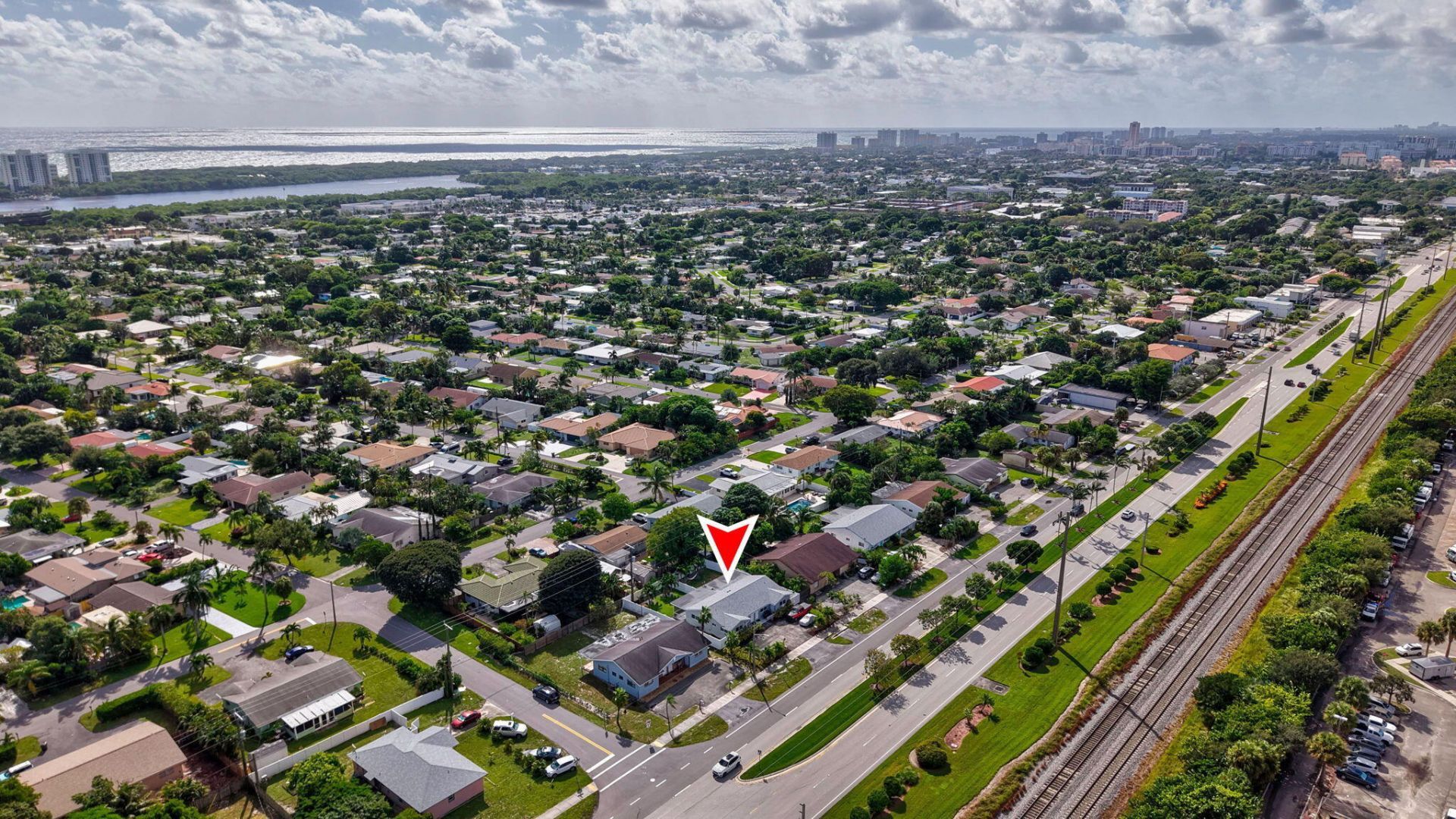 2550 N Dixie Highway, Boca Raton, FL 33431 Photo