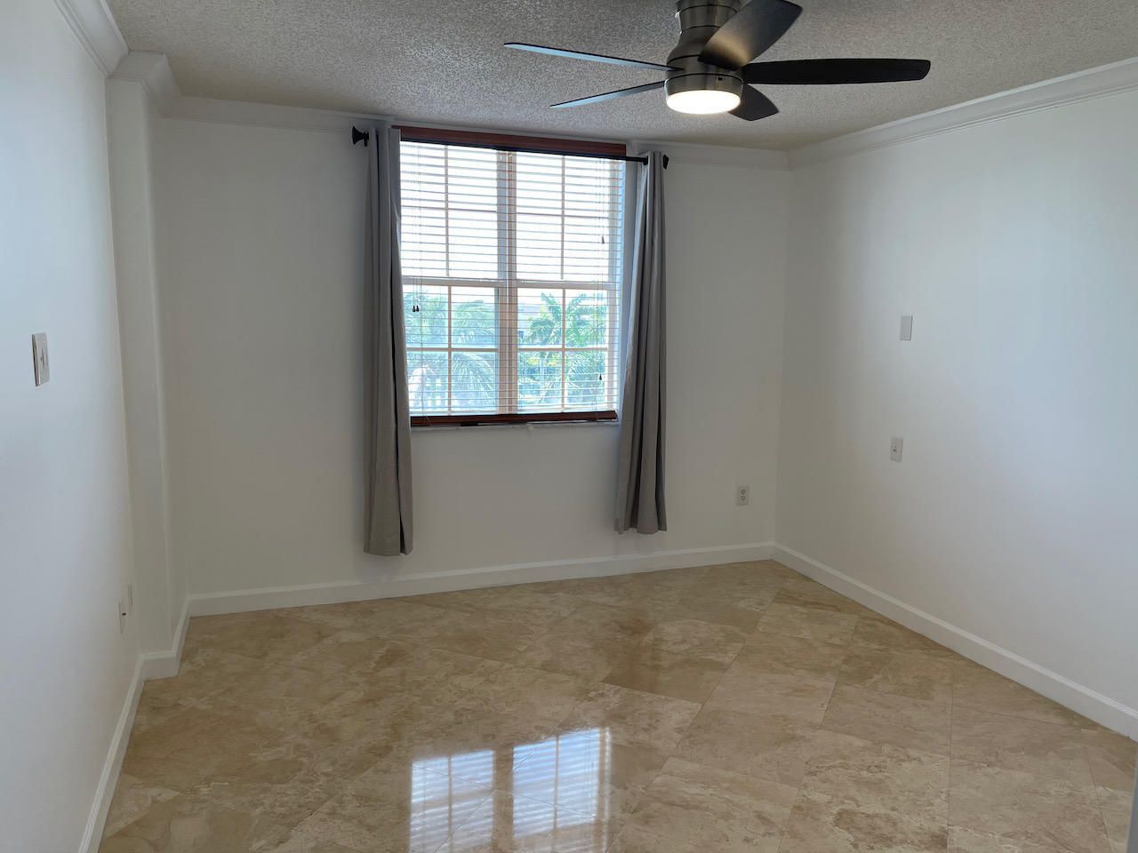 651 Okeechobee Boulevard, Unit 409, West Palm Beach, FL 33401 Photo