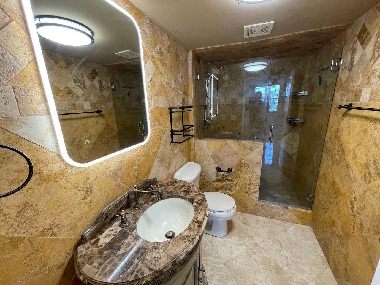 651 Okeechobee Boulevard, Unit 409, West Palm Beach, FL 33401 Photo