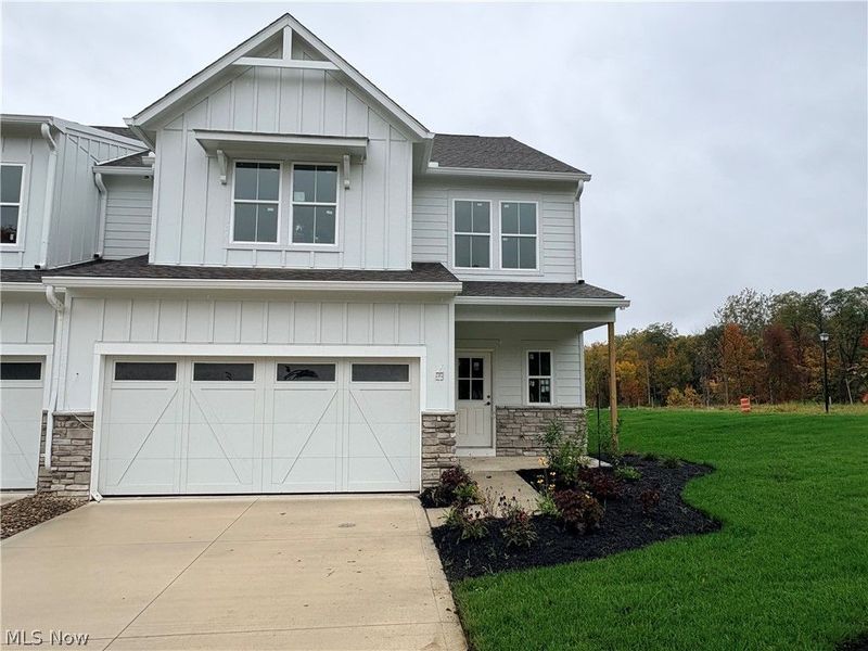 40 Lake Como Court, Orange, OH 44022 Photo 1