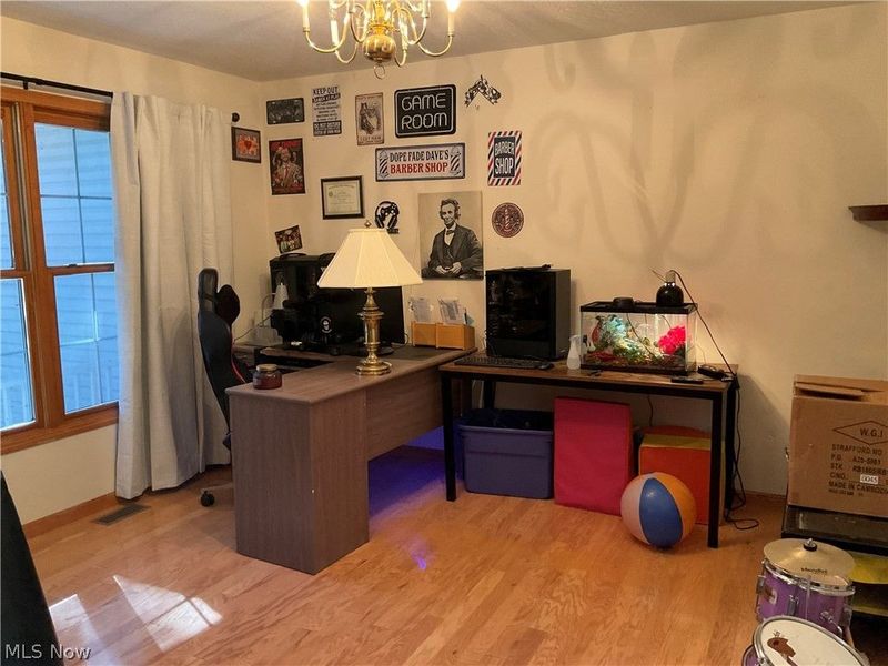 8603 Murray Road, Valley View, OH 44125 Photo 7