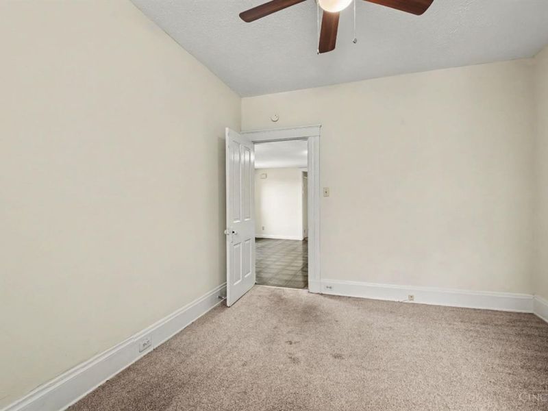 2210 Victor Street, Cincinnati, OH 45219 Photo 36
